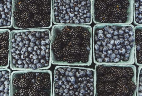 Antioxidants Foods - black berries on black surface
