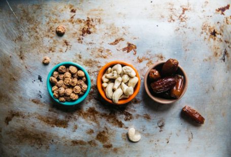 Intermittent Fasting - three bowls of nuts