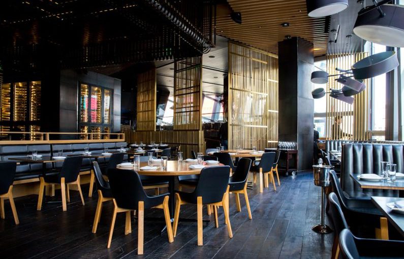 Automatic Restaurant - photo of pub set in room during daytime
